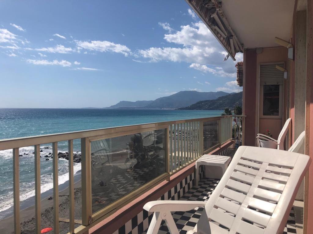 Suite Ventimiglia Exterior photo